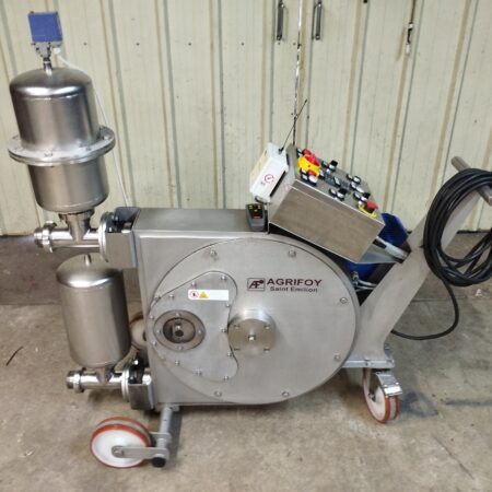 Pompe péristaltique ENOLTECH type Smarty 300-SV d'occasion